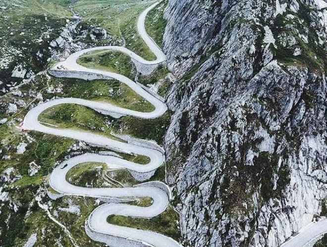 Dare To Drive On The World's Most Dangerous Roads?