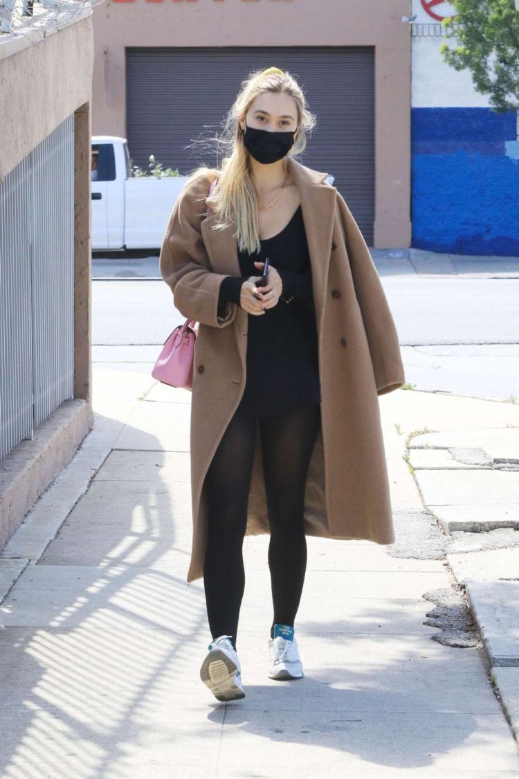Alexis Ren Candids In Black Out In Los Angeles