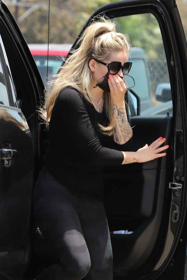 Avril Lavigne Candids At Crystals Store In Malibu