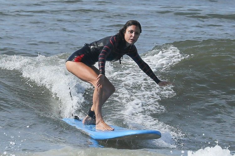 Bethenny Frankel Surfing The Waves In The Hamptons