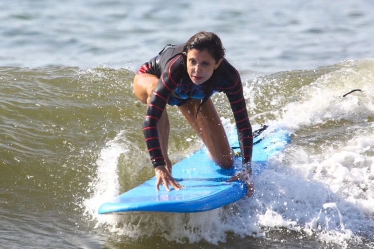 Bethenny Frankel Surfing The Waves In The Hamptons