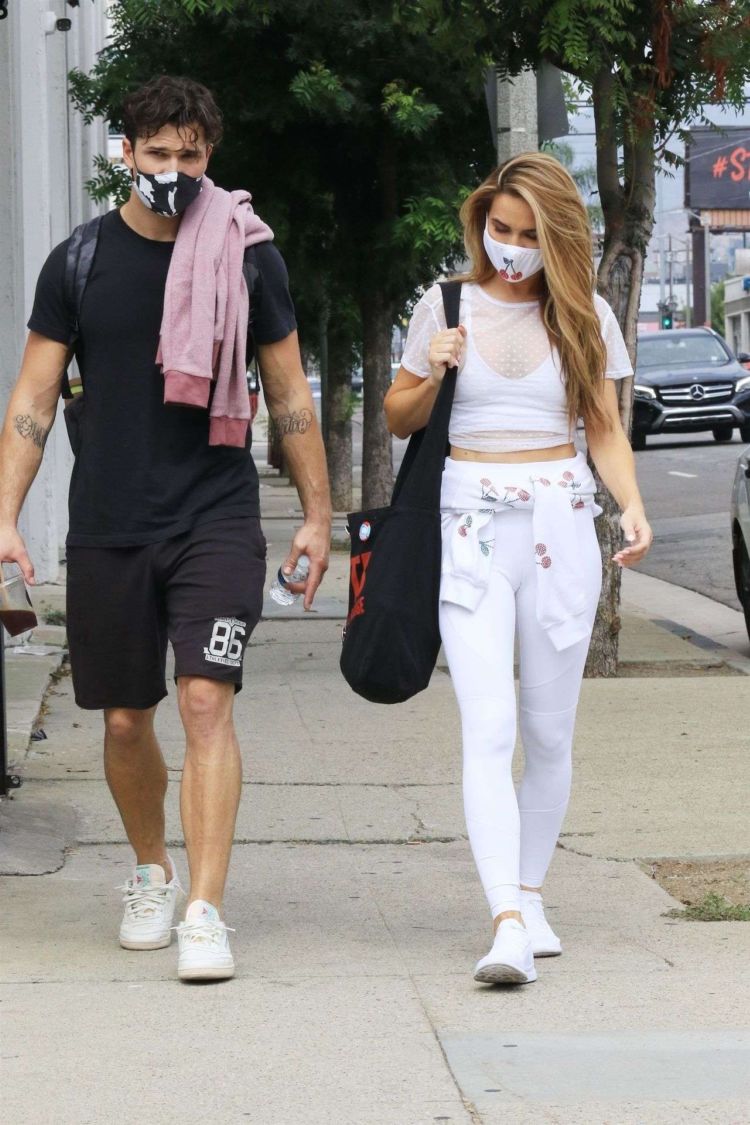Chrishell Stause Looks Gorgeous In White As She Finishes Her Saturday Practice