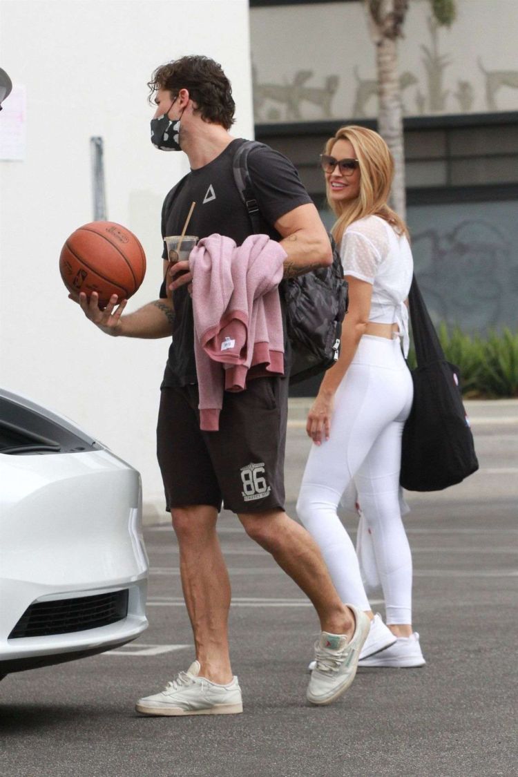 Chrishell Stause Looks Gorgeous In White As She Finishes Her Saturday Practice