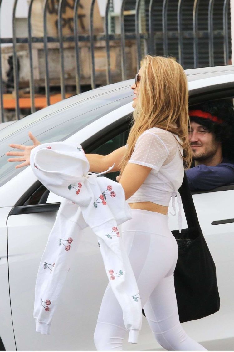 Chrishell Stause Looks Gorgeous In White As She Finishes Her Saturday Practice