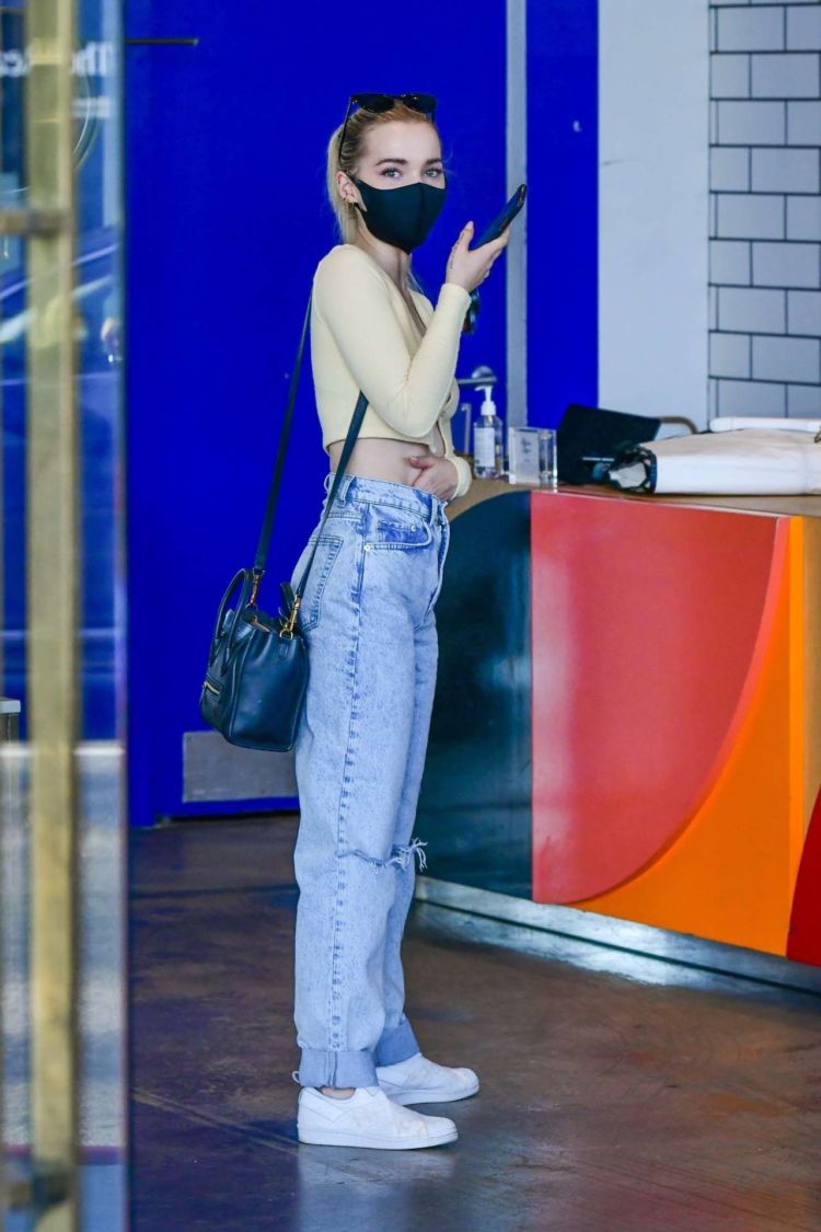 Dove Cameron Spotted Shopping At Alice And Olivia In West Hollywood