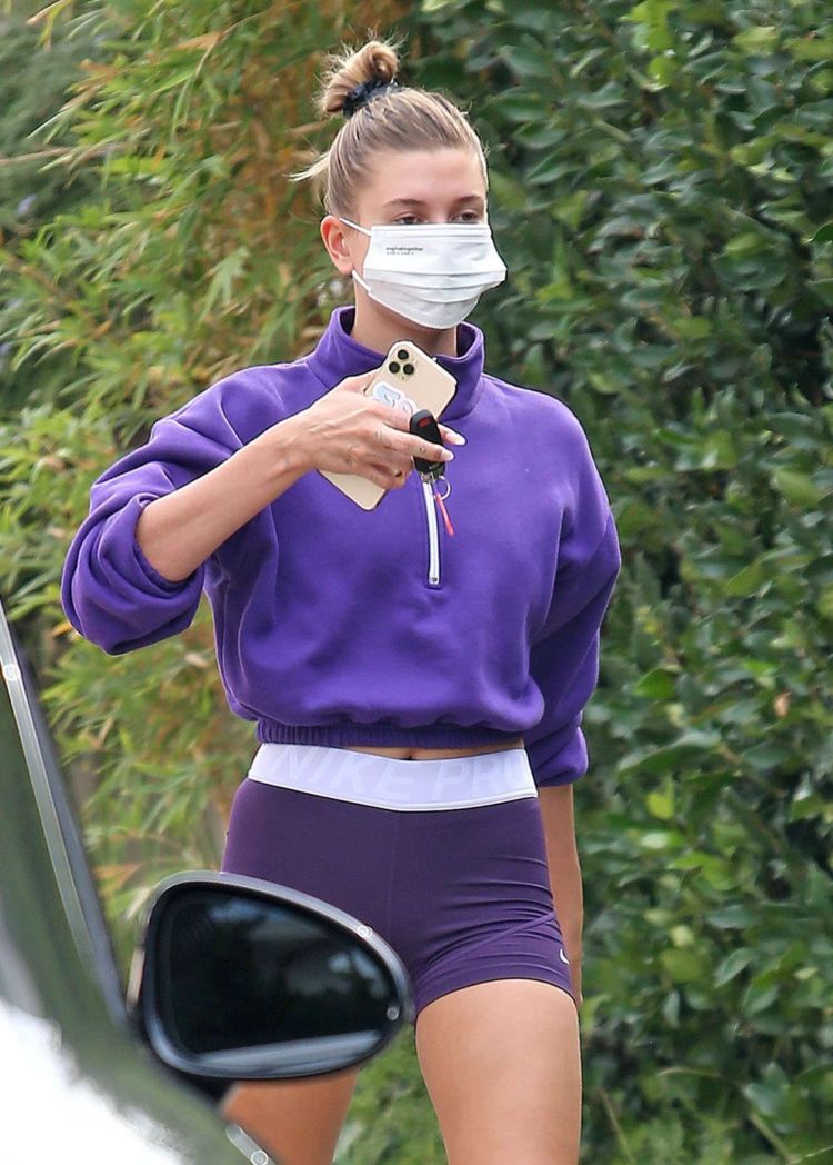 Hailey Baldwin Spotted In Shorts Outside A Friend's House In Beverly Hills