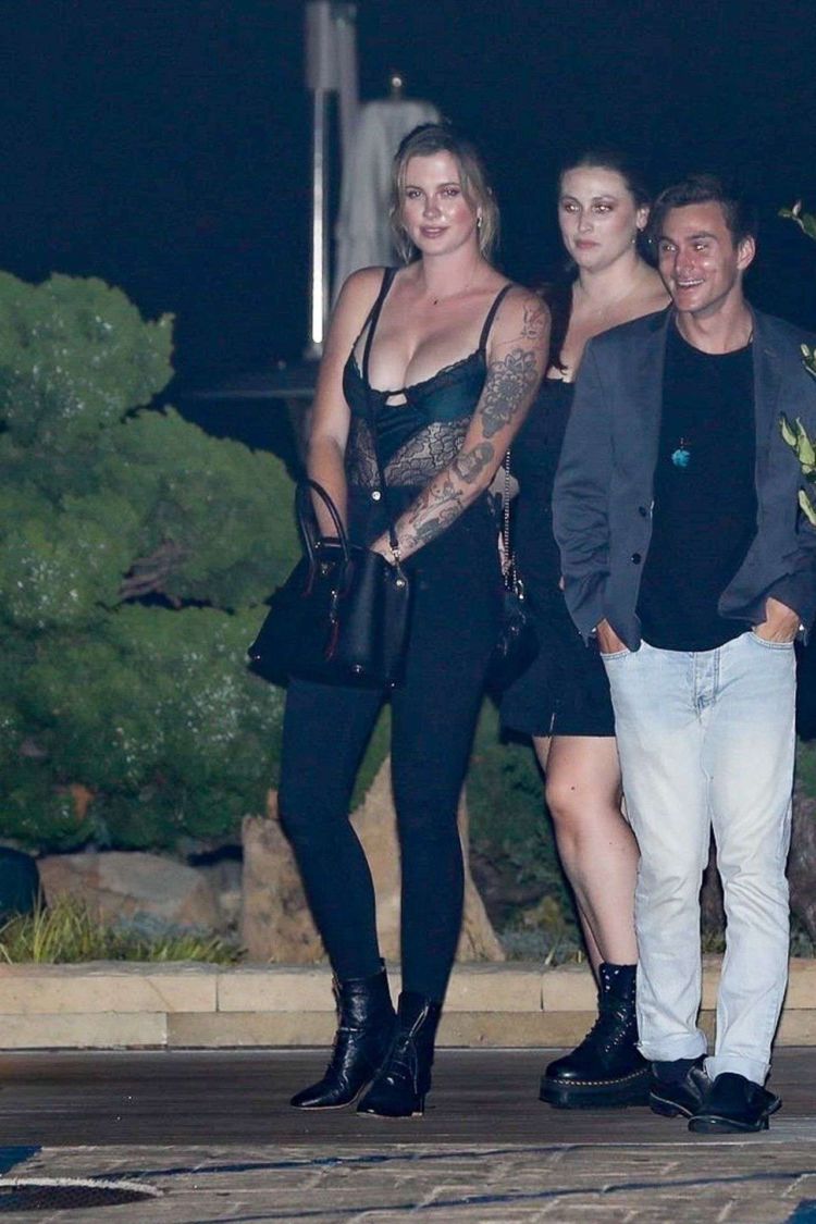 Ireland Baldwin Candids As She Leaves Nobu After Dinner With Friends