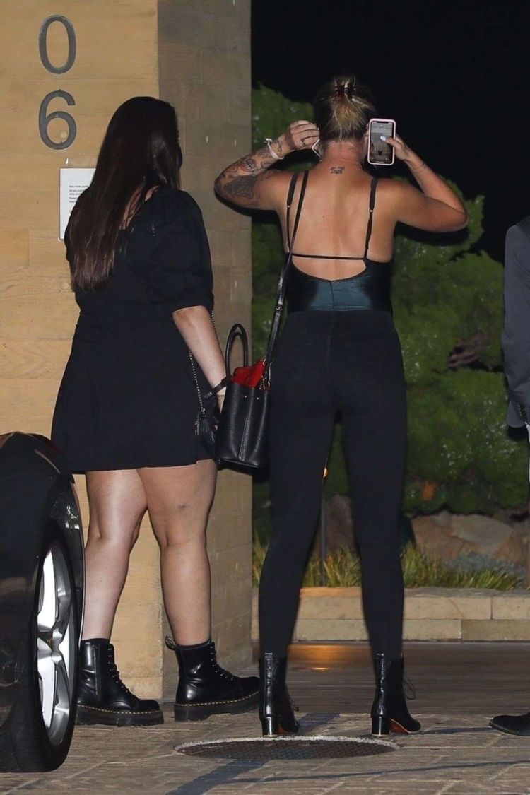 Ireland Baldwin Candids As She Leaves Nobu After Dinner With Friends