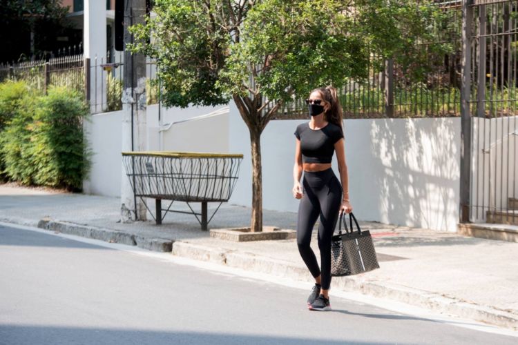 Izabel Goulart Spotted Out In Black Sporty Outfit In Sao Paulo