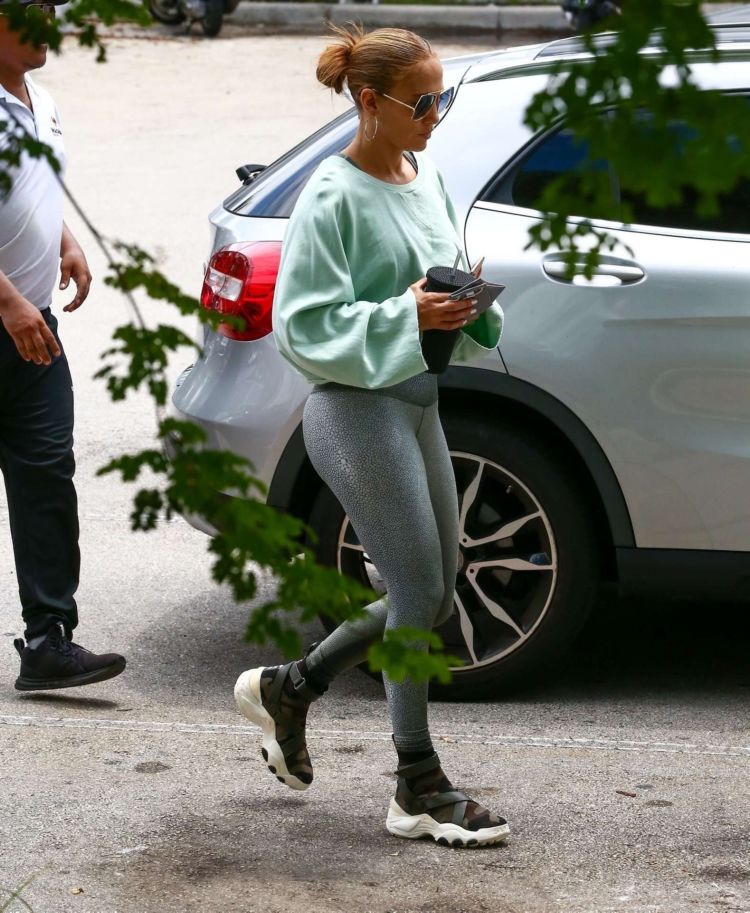 Jennifer Lopez Candids In Leggings At The Gym In Miami
