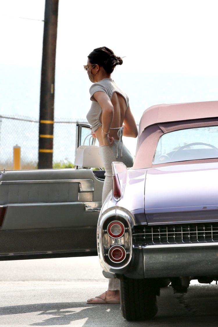 Kendall Jenner Candids At A Gas Station In Malibu