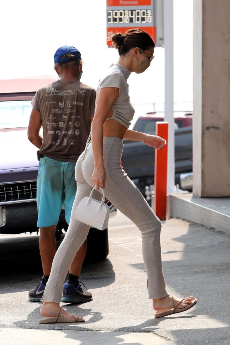 Kendall Jenner Candids At A Gas Station In Malibu