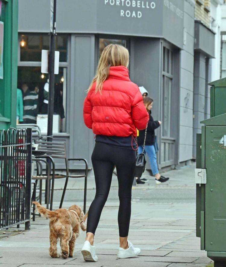 Pretty Kimberley Garner Out And About Candids In Notting Hill, London