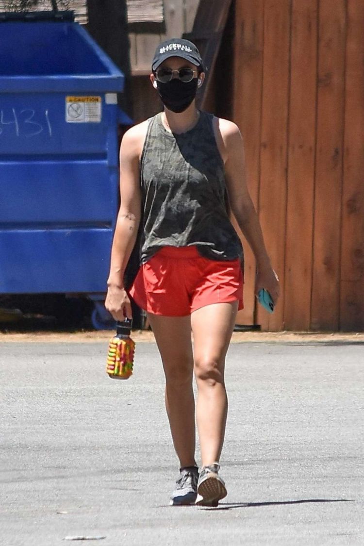 Lucy Hale Walking In Shorts Out In Studio City