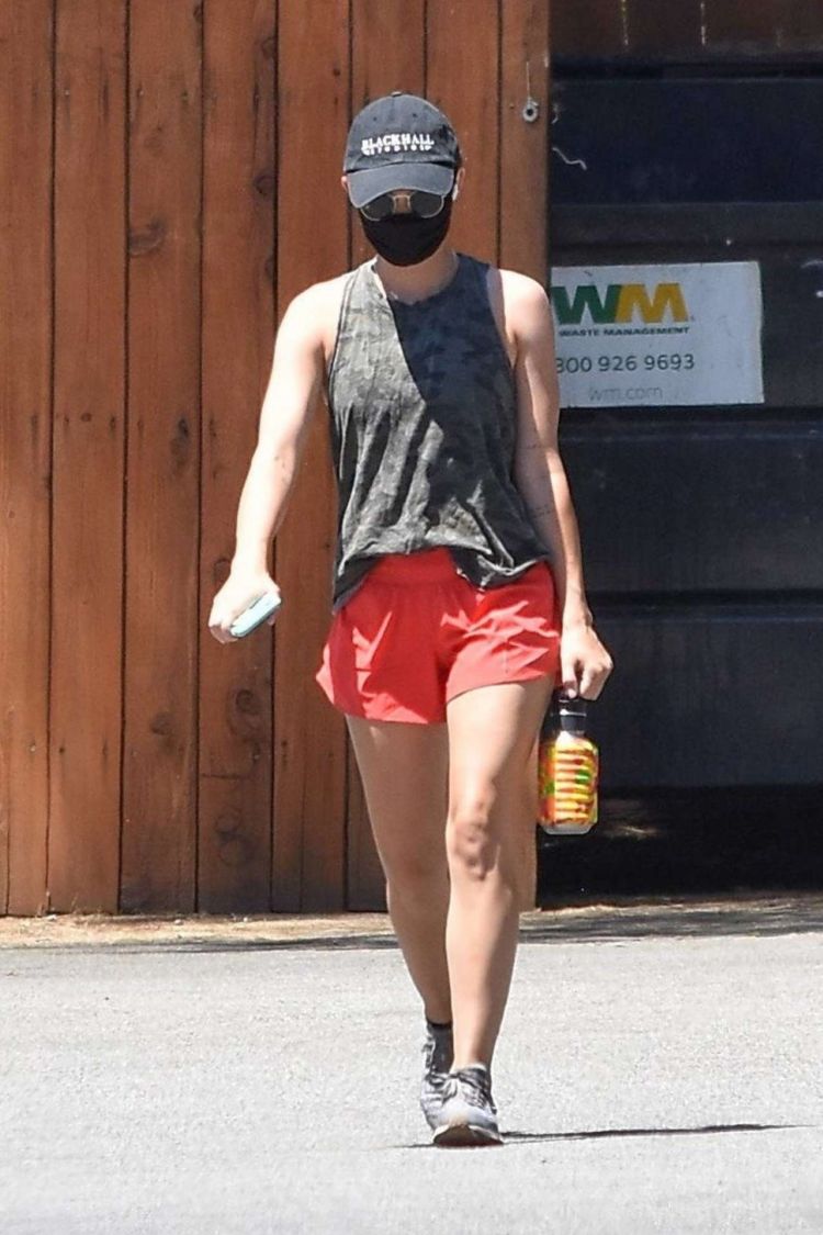 Lucy Hale Walking In Shorts Out In Studio City