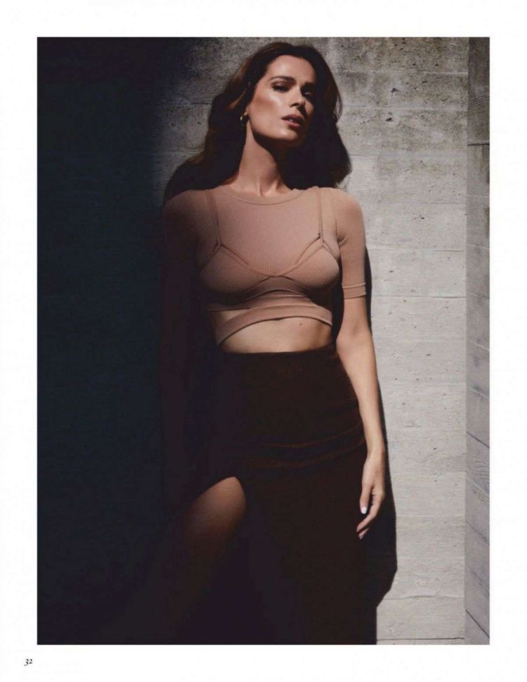 Mar Saura Shoots For Vogue Magazine Mexico