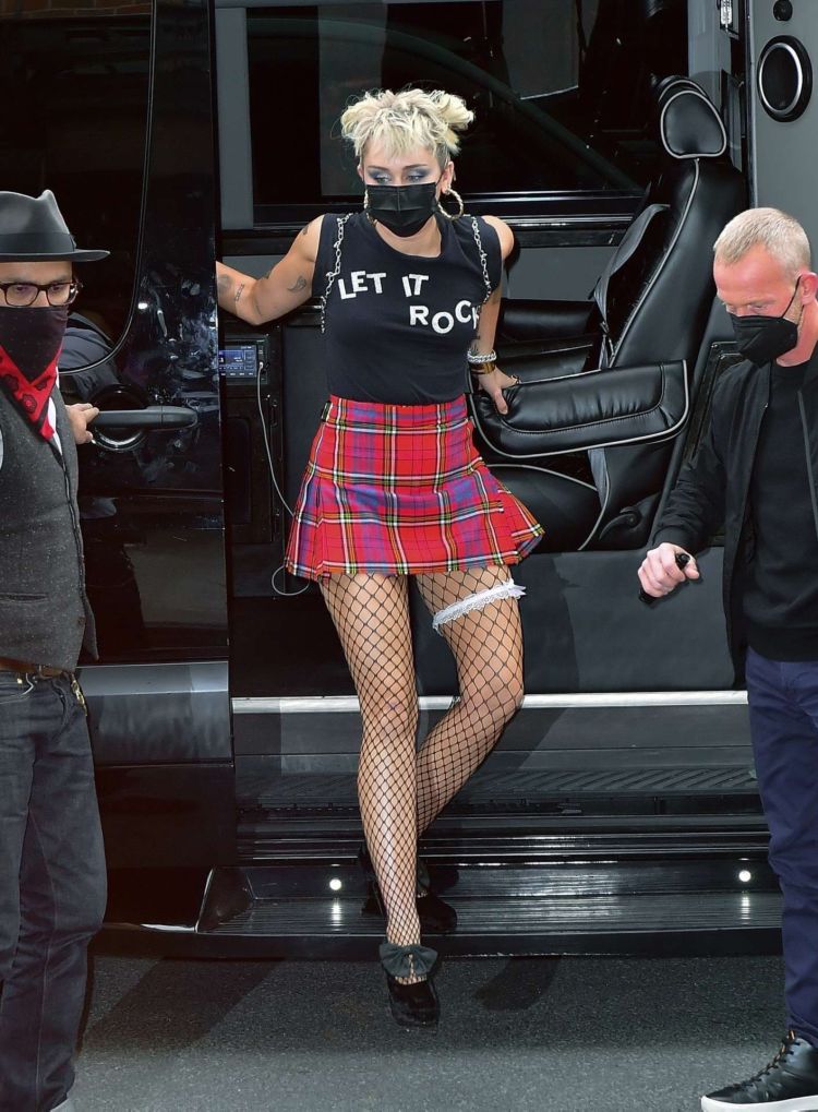 Miley Cyrus Candids While Returning To Her Hotel In New York