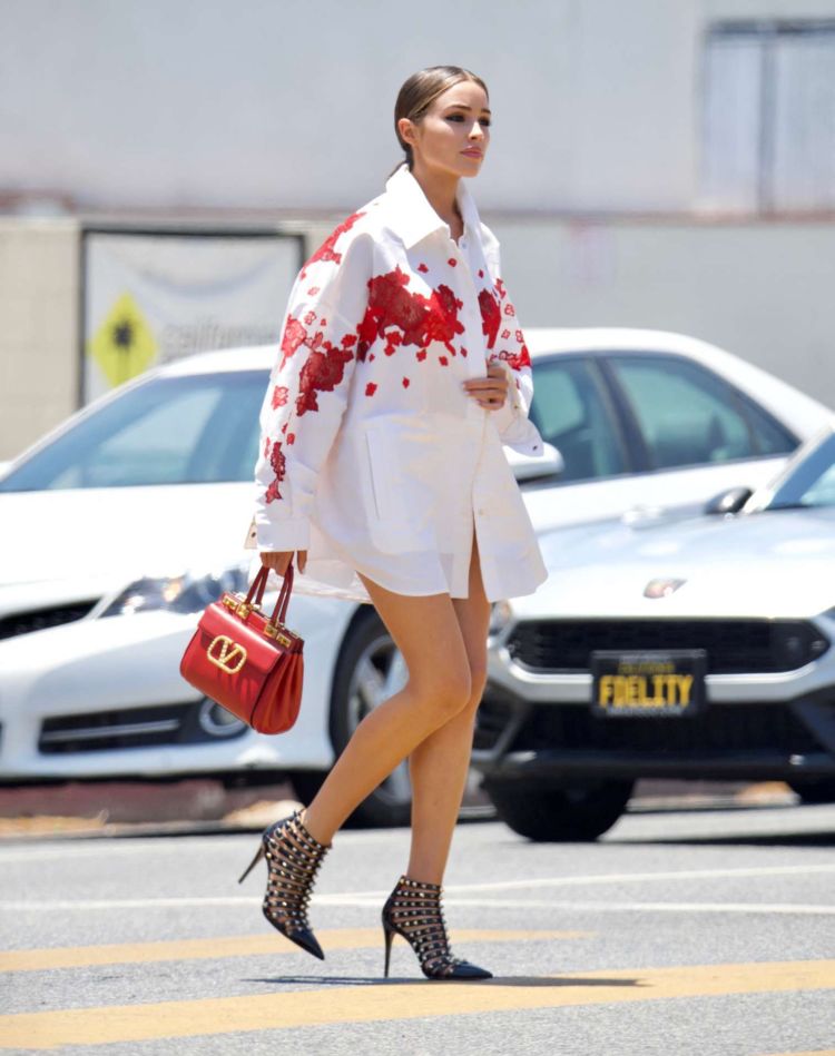 Gorgeous Olivia Culpo Spotted Heading Out For Brunch In Hollywood