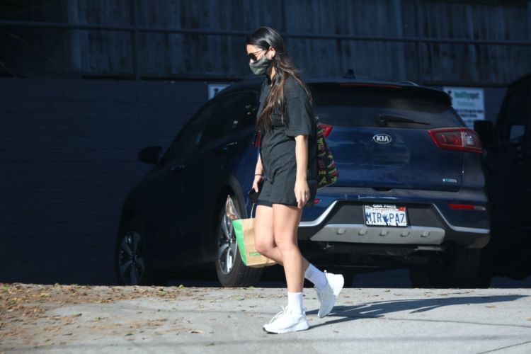 Olivia Munn Spotted Outside Healthy Spot In West Hollywood