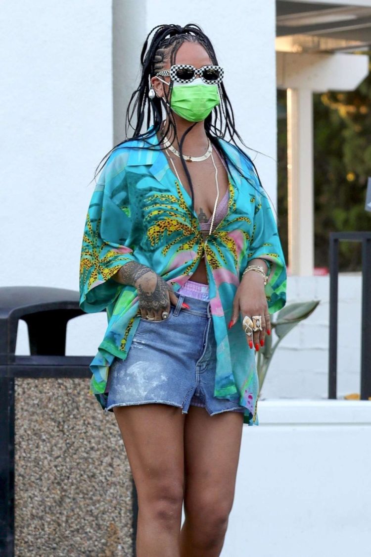 Rihanna Spotted In A Denim Skirt At Bristol Farms In Beverly Hills