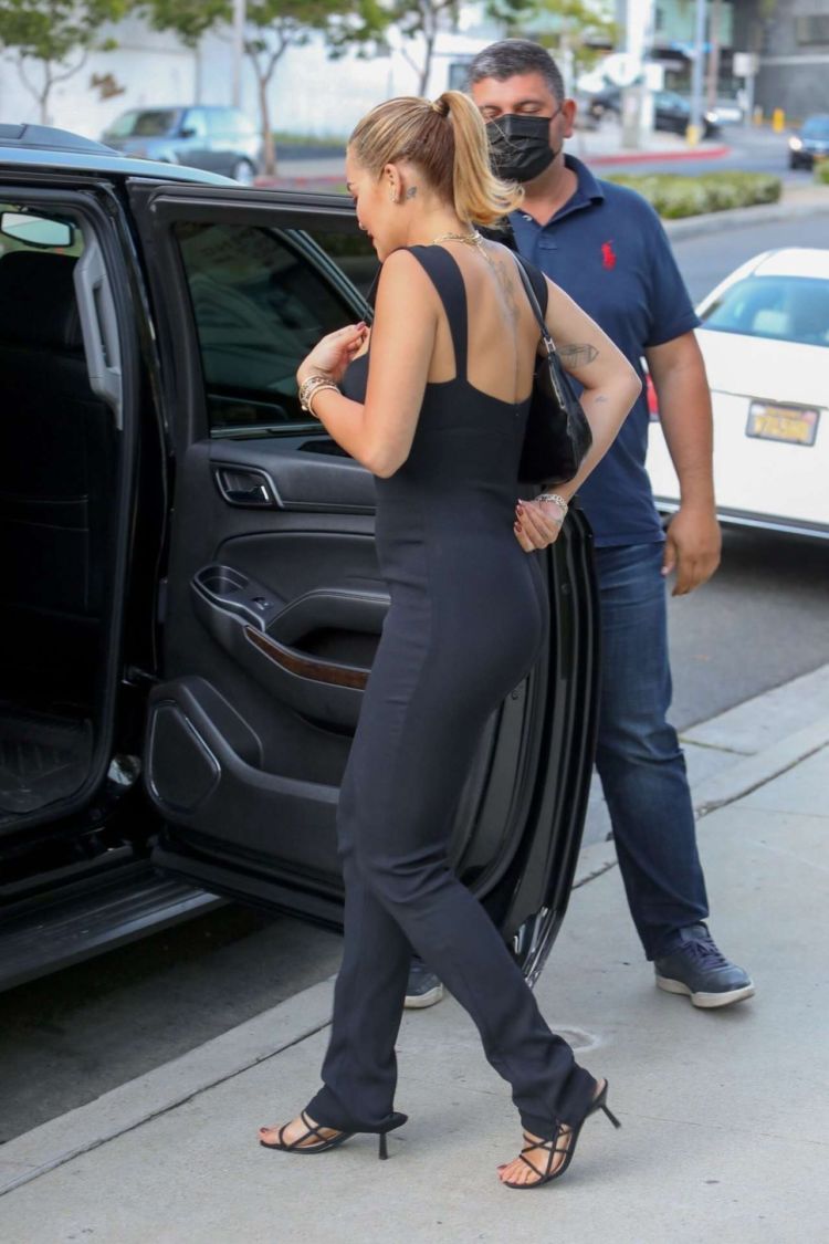 Rita Ora Spotted In Black Outfit Out In Los Angeles