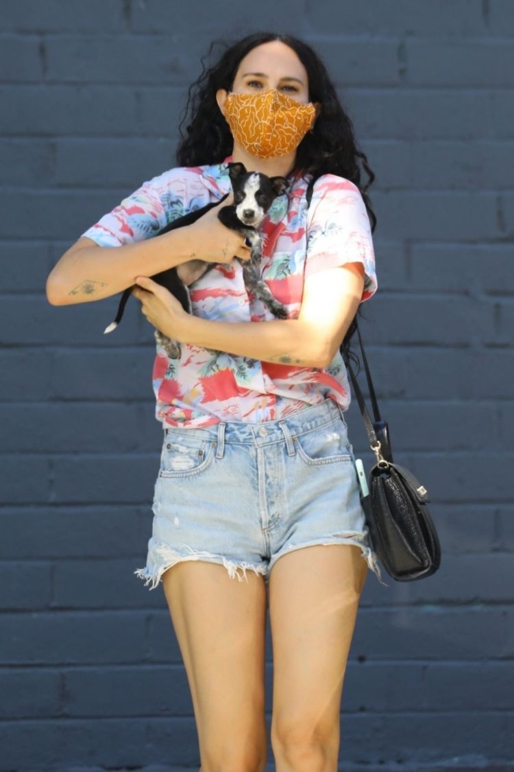 Rumer Willis Visits Healthy Spot Pet Shop With Her Puppy In Los Angeles