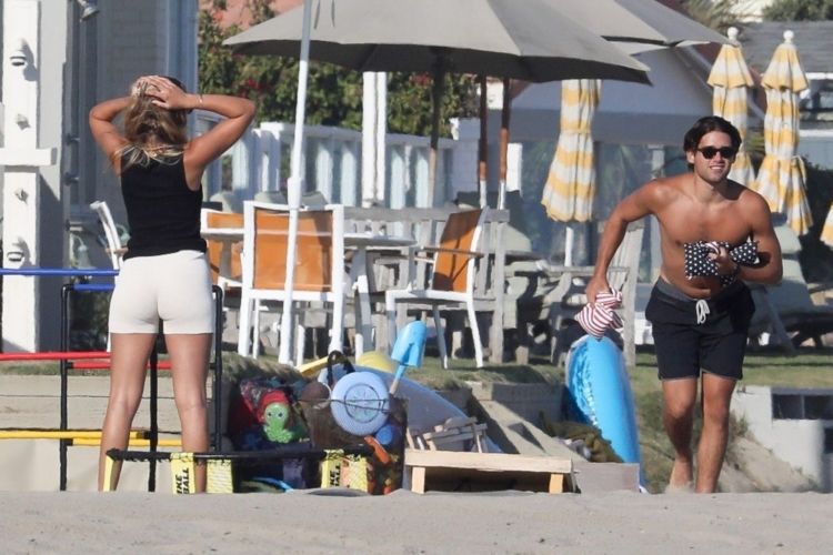 Sofia Richie Spotted In Afternoon At The Beach In Malibu