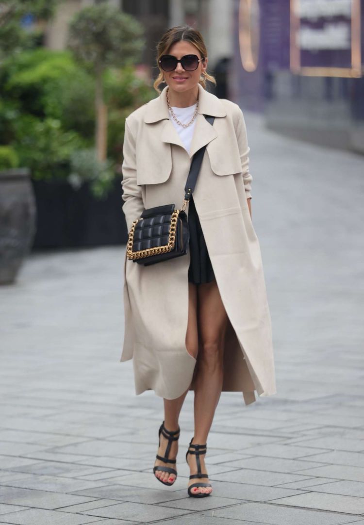Gorgeous Zoe Hardman Spotted At Global Radio Studios In London
