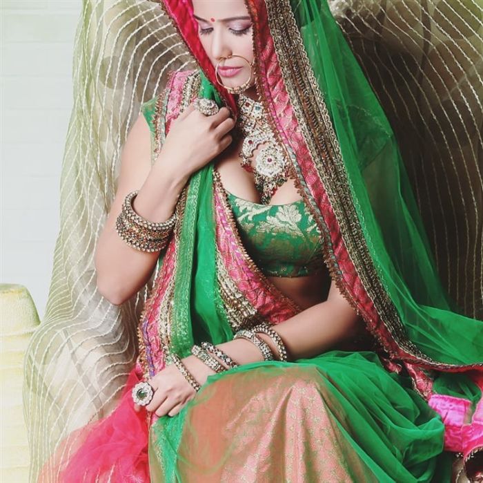 Poonam Pandey Latest Hot Photos Are Breaking The Internet