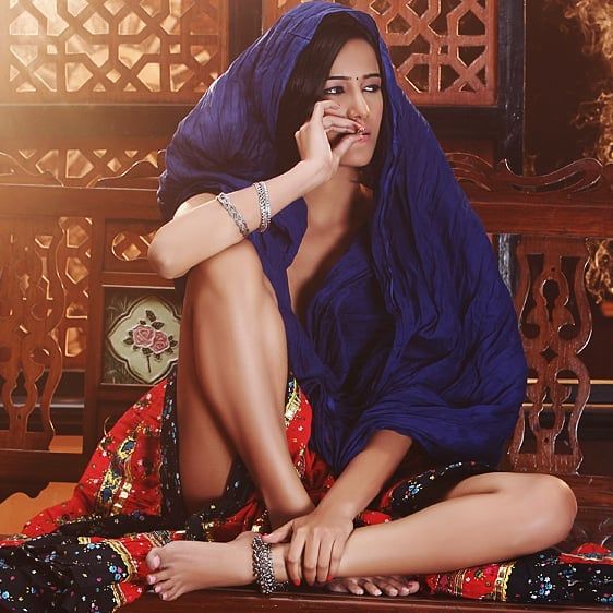 Poonam Pandey Latest Hot Photos Are Breaking The Internet