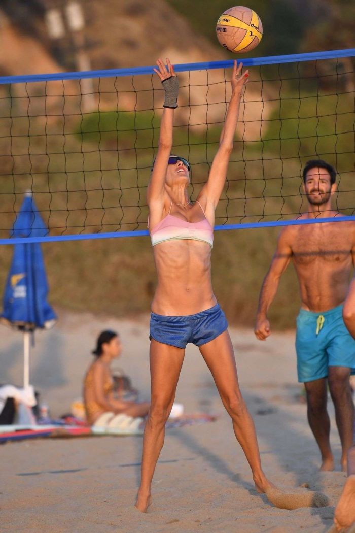 Alessandra Ambrosio Playing Volleyball On The Beach In Malibu