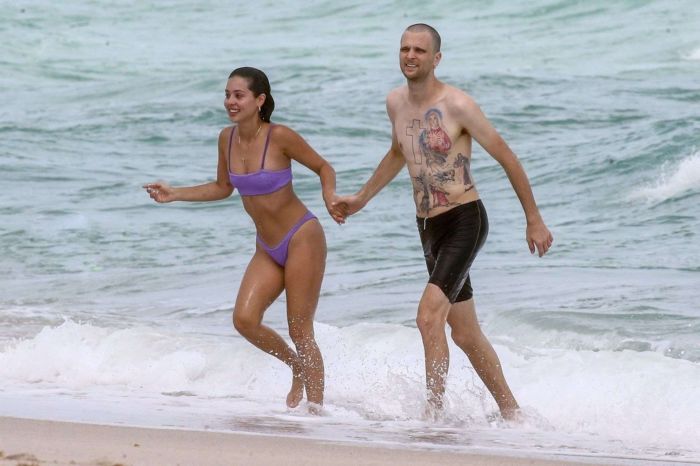 Alexa Demie On A Bikini Vacation With Boyfriend In Miami