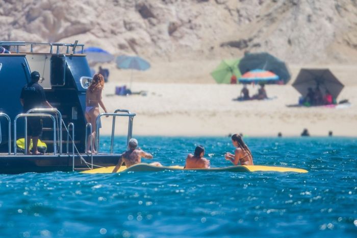 Bella Thorne And Benjamin Mascolo Vacationing On A Yacht In Cabo