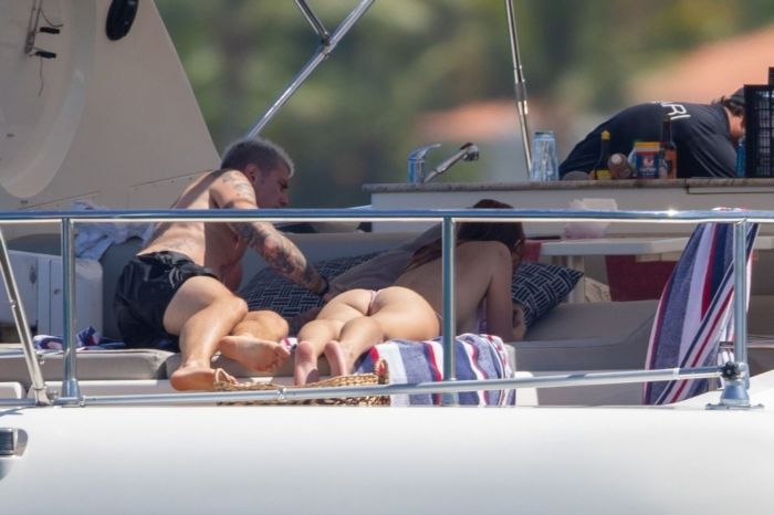Bella Thorne And Benjamin Mascolo Vacationing On A Yacht In Cabo