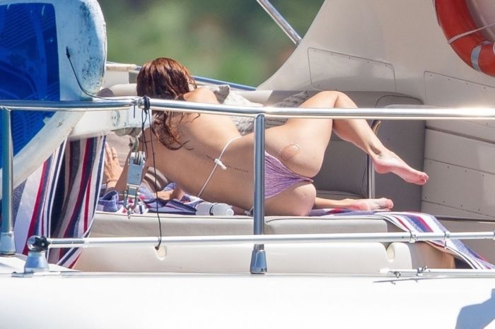Bella Thorne And Benjamin Mascolo Vacationing On A Yacht In Cabo