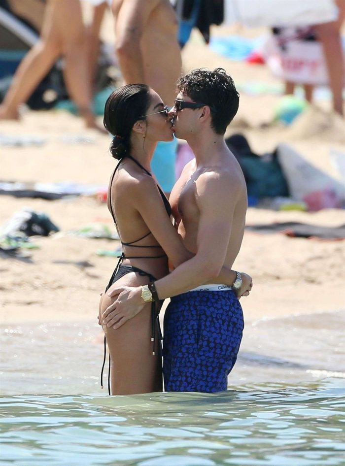 Brenda Santos Spotted In Bikini With Joey Essex Enjoying The Spanish Sunshine In Ibiza