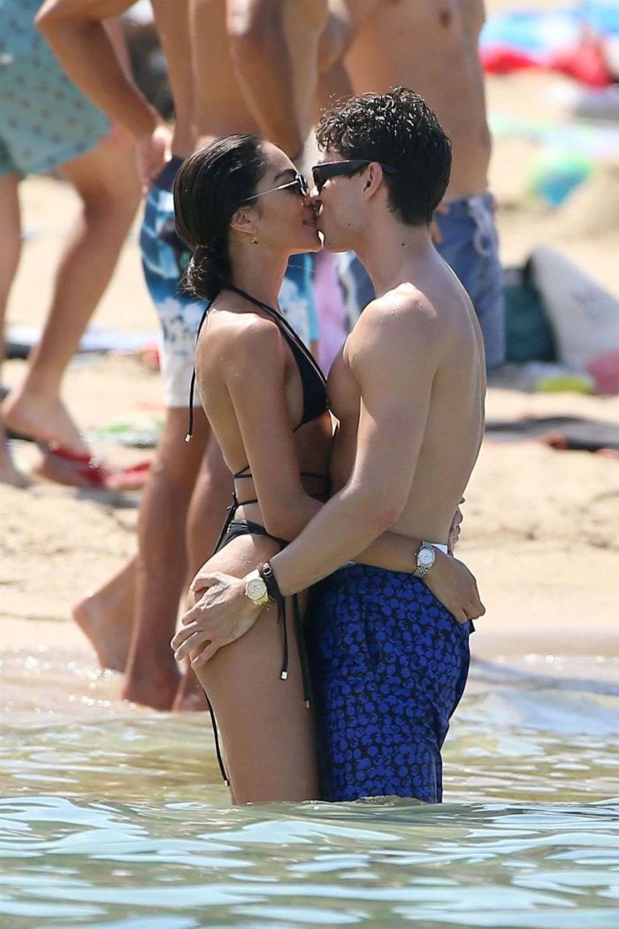 Brenda Santos Spotted In Bikini With Joey Essex Enjoying The Spanish Sunshine In Ibiza
