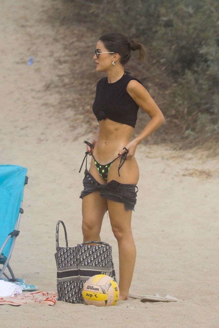 Camila Coelho Vacationing In A Black And Green Bikini At The Beach