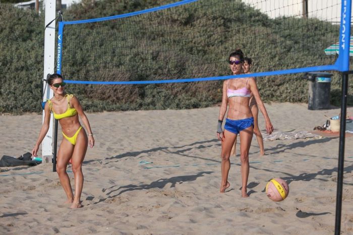 Camila Coelho Plays Volleyball In A Yellow Bikini At The Beach