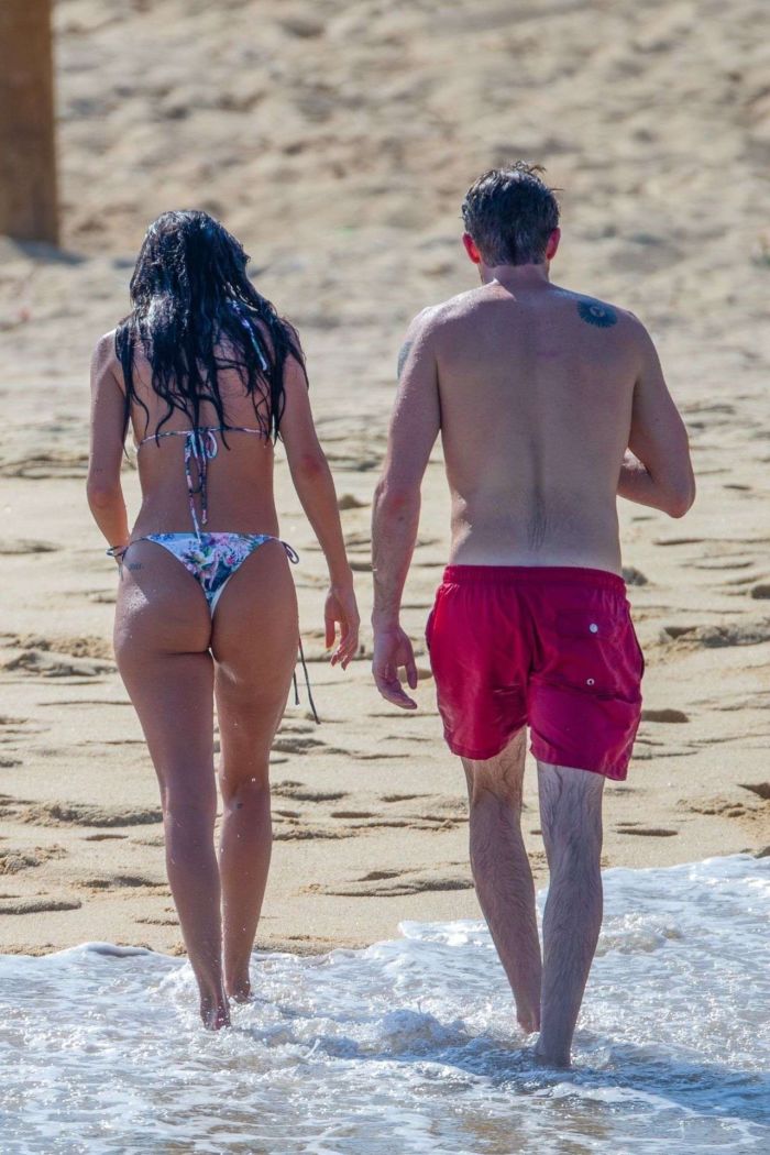 Chantel Jeffries Vacationing In A Colorful Bikini At The Beach In Cabo San Lucas