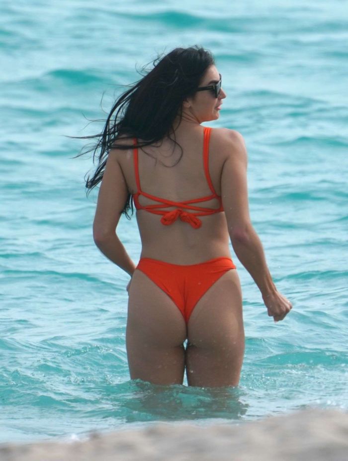 Claire Kittle In A Red Bikini At The Beach In Miami