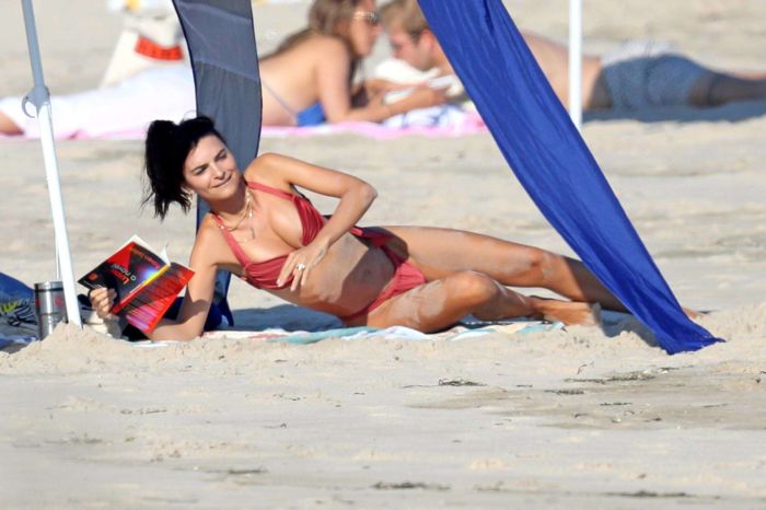 Katie Price In An Orange Bikini At A Swimming Pool In Turkey