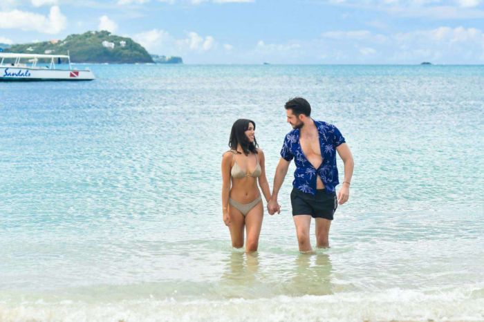 Fiona Wade In Bikini With Her Partner At The Beach In St Lucia