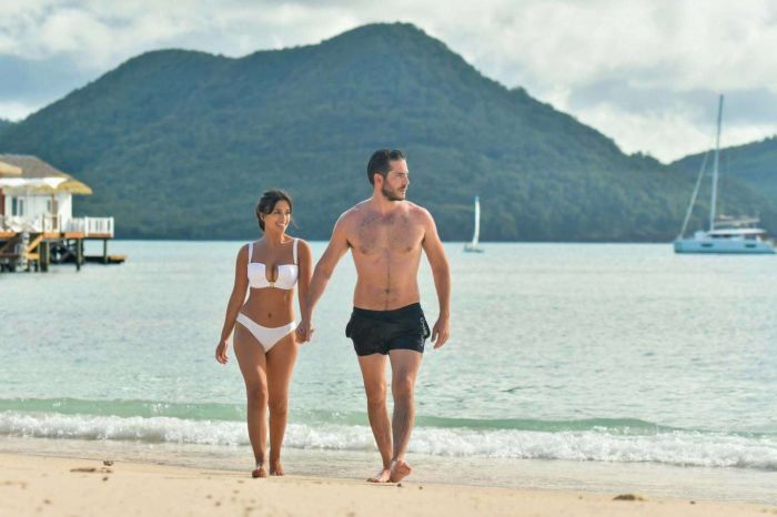 Fiona Wade In Bikini With Her Partner At The Beach In St Lucia