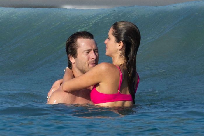 Gigi Paris Vacationing In Bikini With Glen Powell At A Beach In Mexico