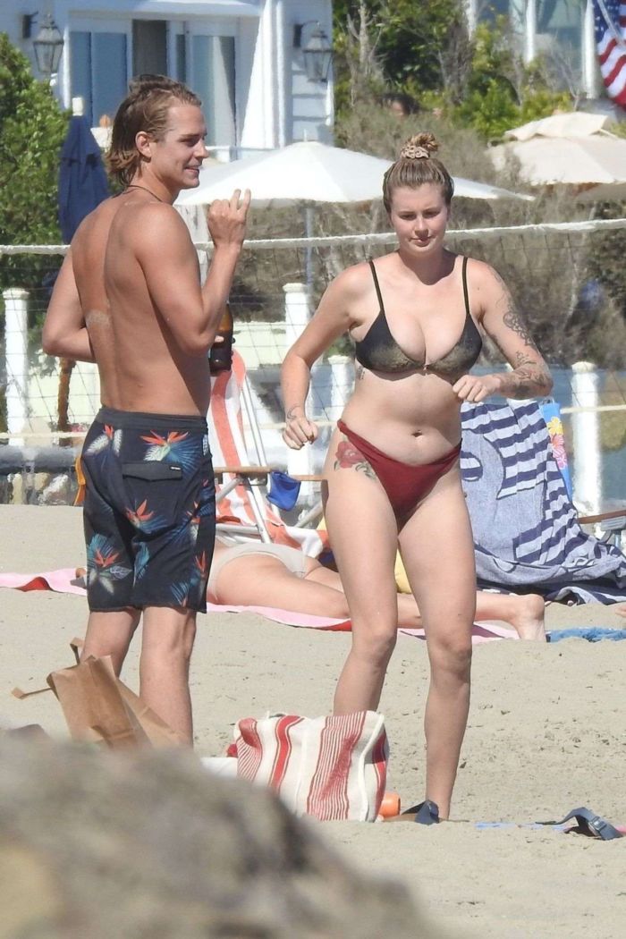 Ireland Baldwin Vacationing In A Mehandi Bikini On The Beach In Malibu