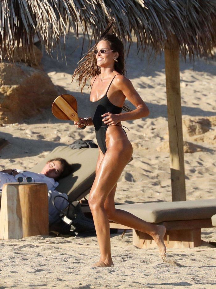 Izabel Goulart Playing Tennis In Swimsuit On The Beach In Greece