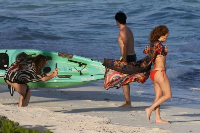 Jennifer Lopez In A Red Bikini At The Beach In Turk and Caicos