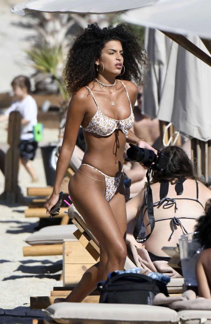 Jessica Aidi On A Bikini Vacation At The Beach In Mykonos