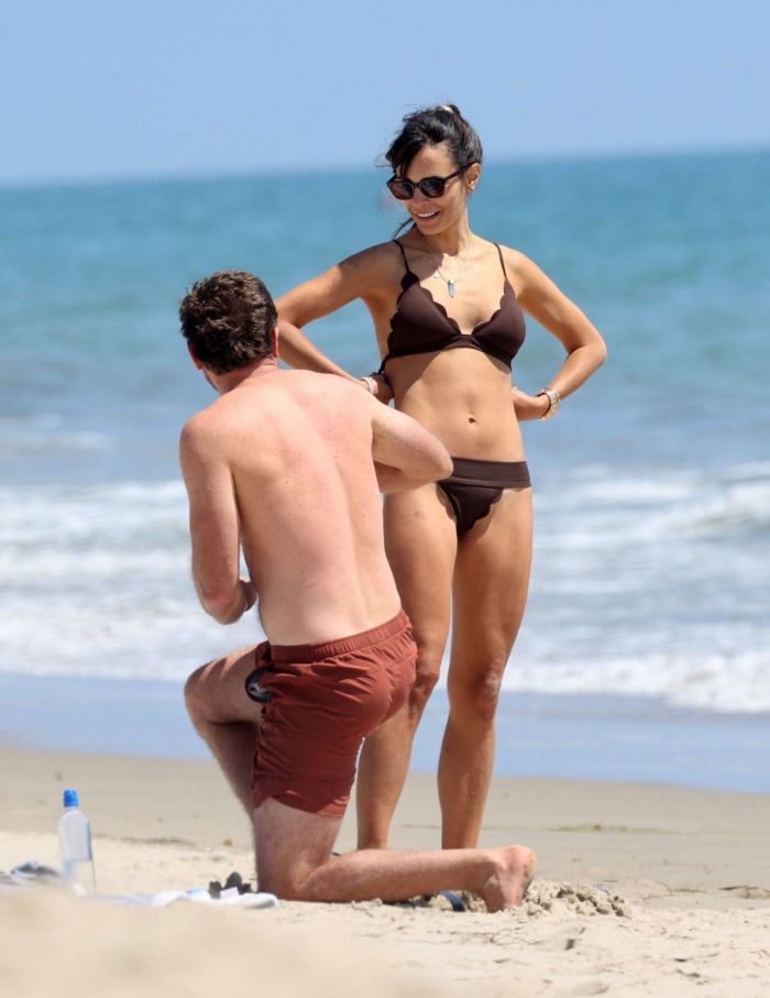 Jordana Brewster In Black Bikini With Boyfriend At A Beach In Santa Monica
